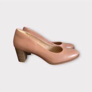 Clarks Tan Leather Pumps Heels Size 7